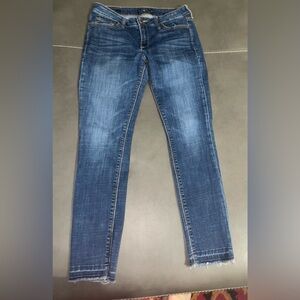 Lucky Brand Lolita Skinny Jeans – Medium Wash Raw Hem